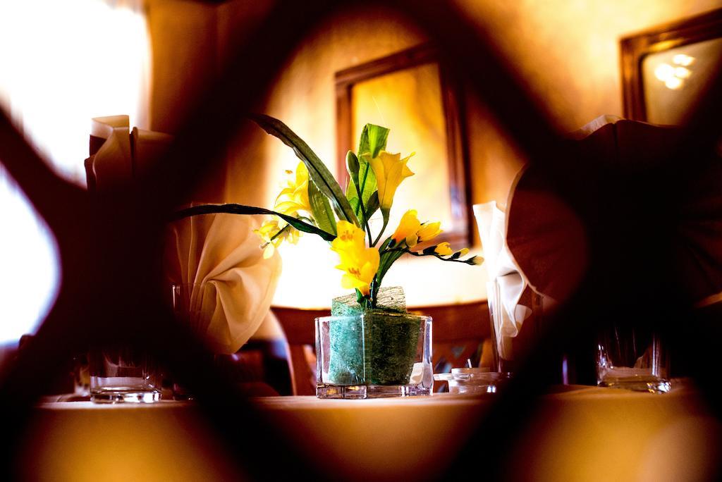 ارباناسي Family Hotel Elegance المظهر الخارجي الصورة