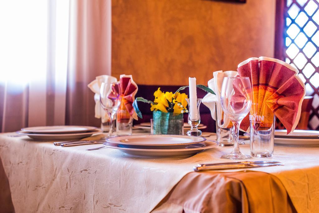 ارباناسي Family Hotel Elegance المظهر الخارجي الصورة